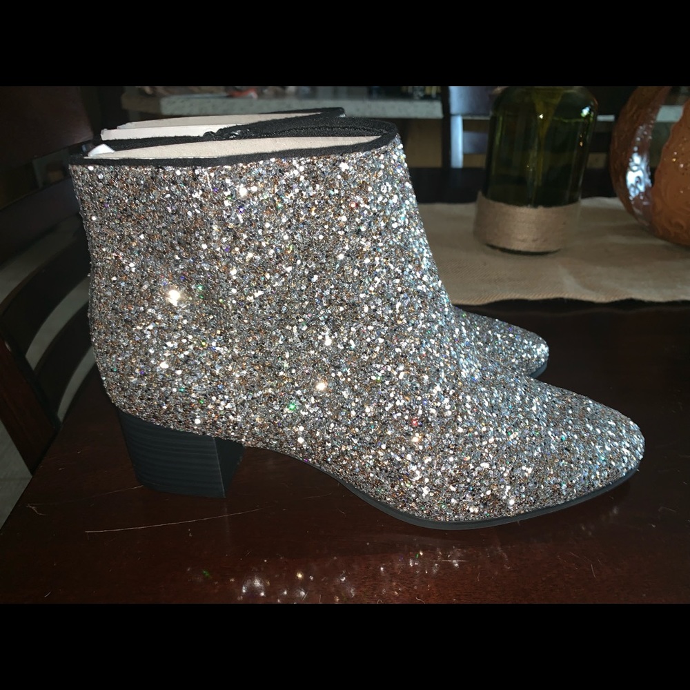 Old Navy Glitter Block Heel Booties